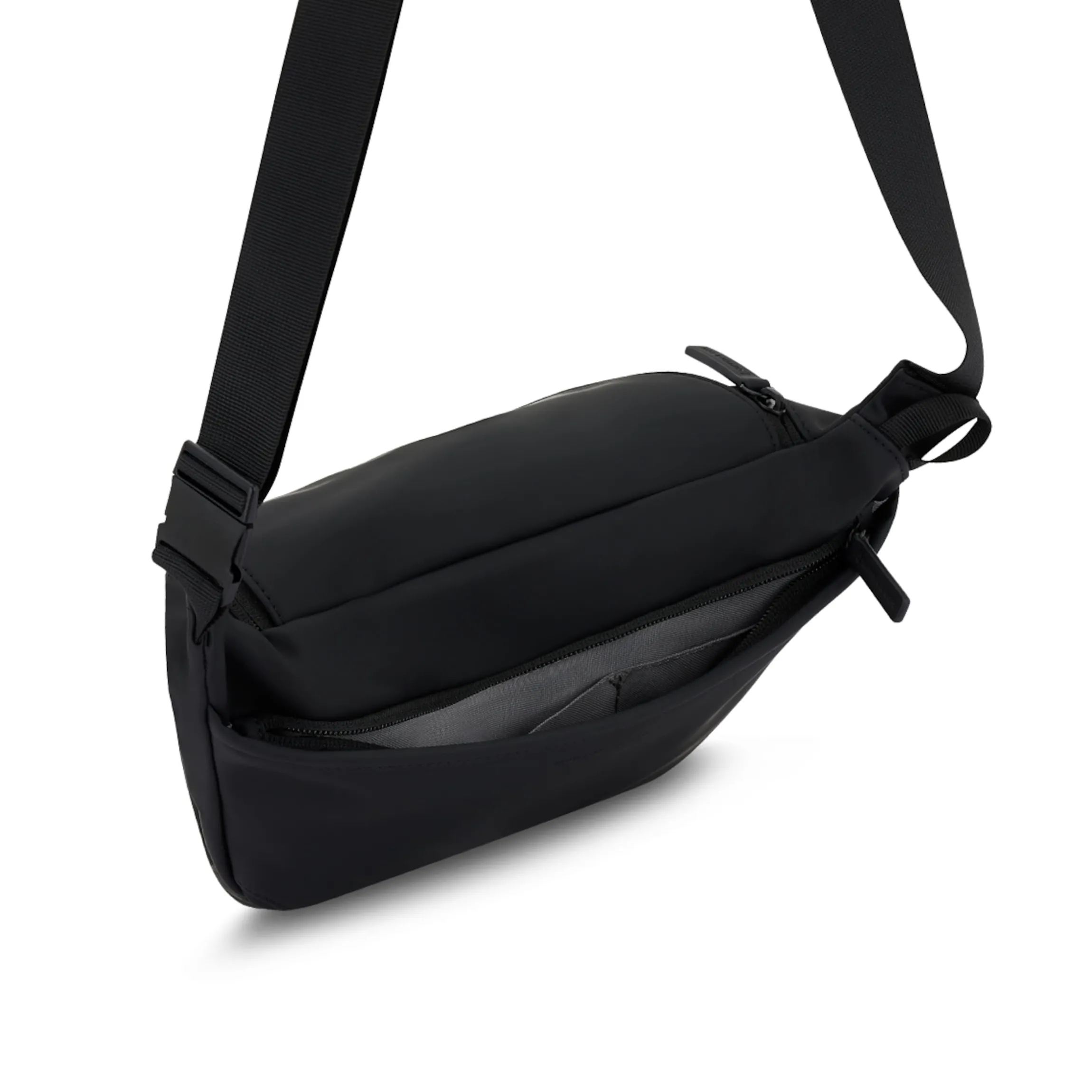 Bali Crossbody All Black by Mariefeandjakesnow