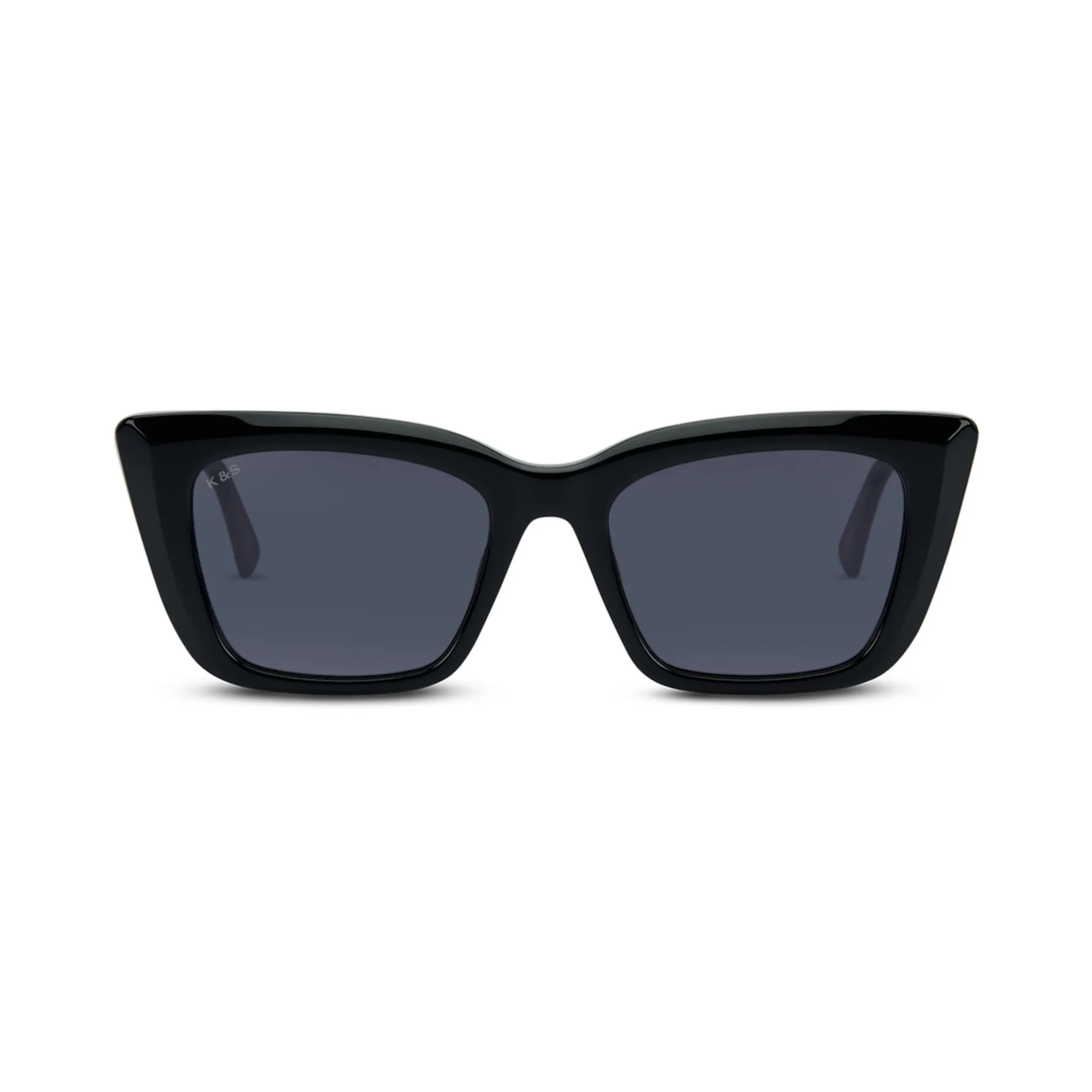 Cassis All Black