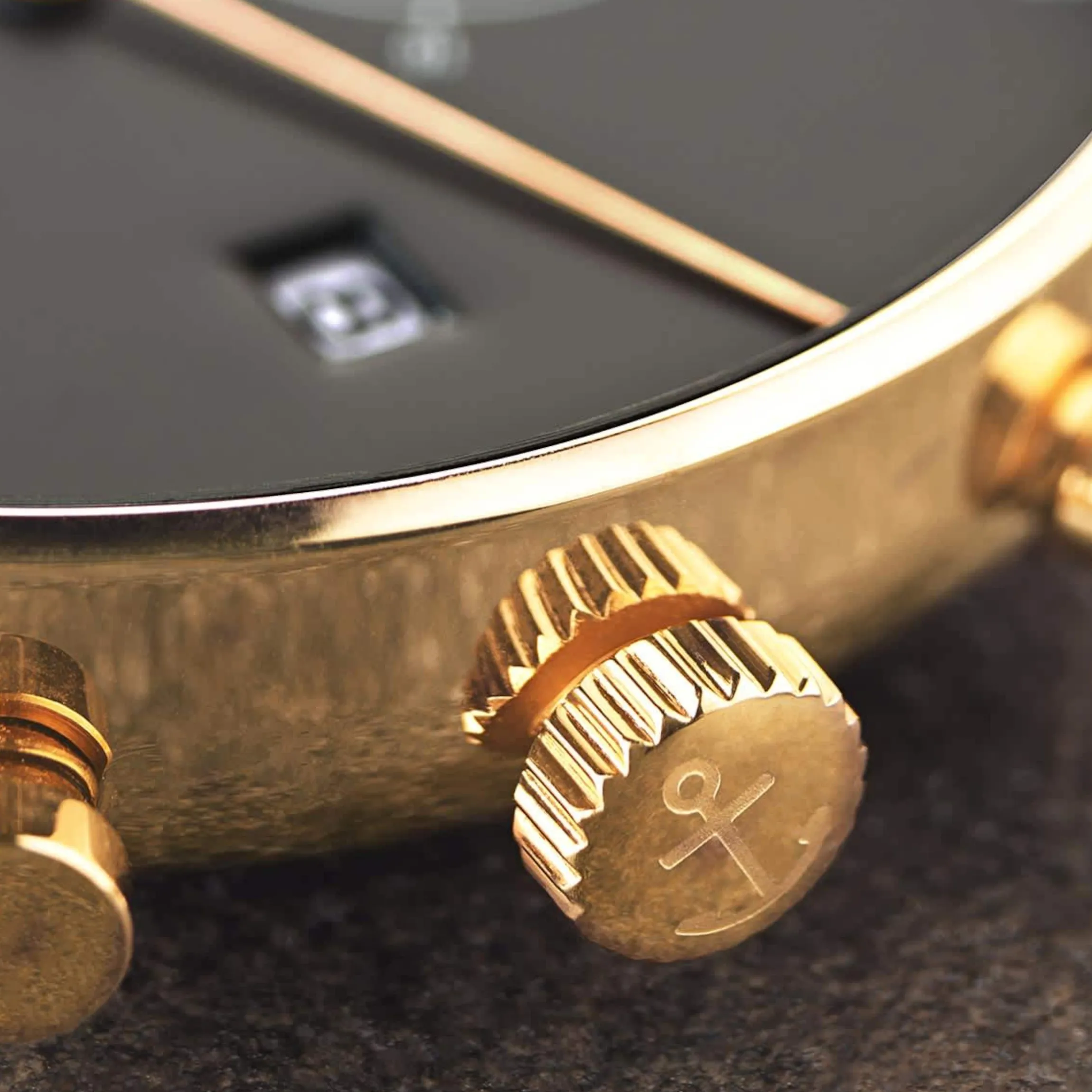 Chrono Small Gold Black Steel