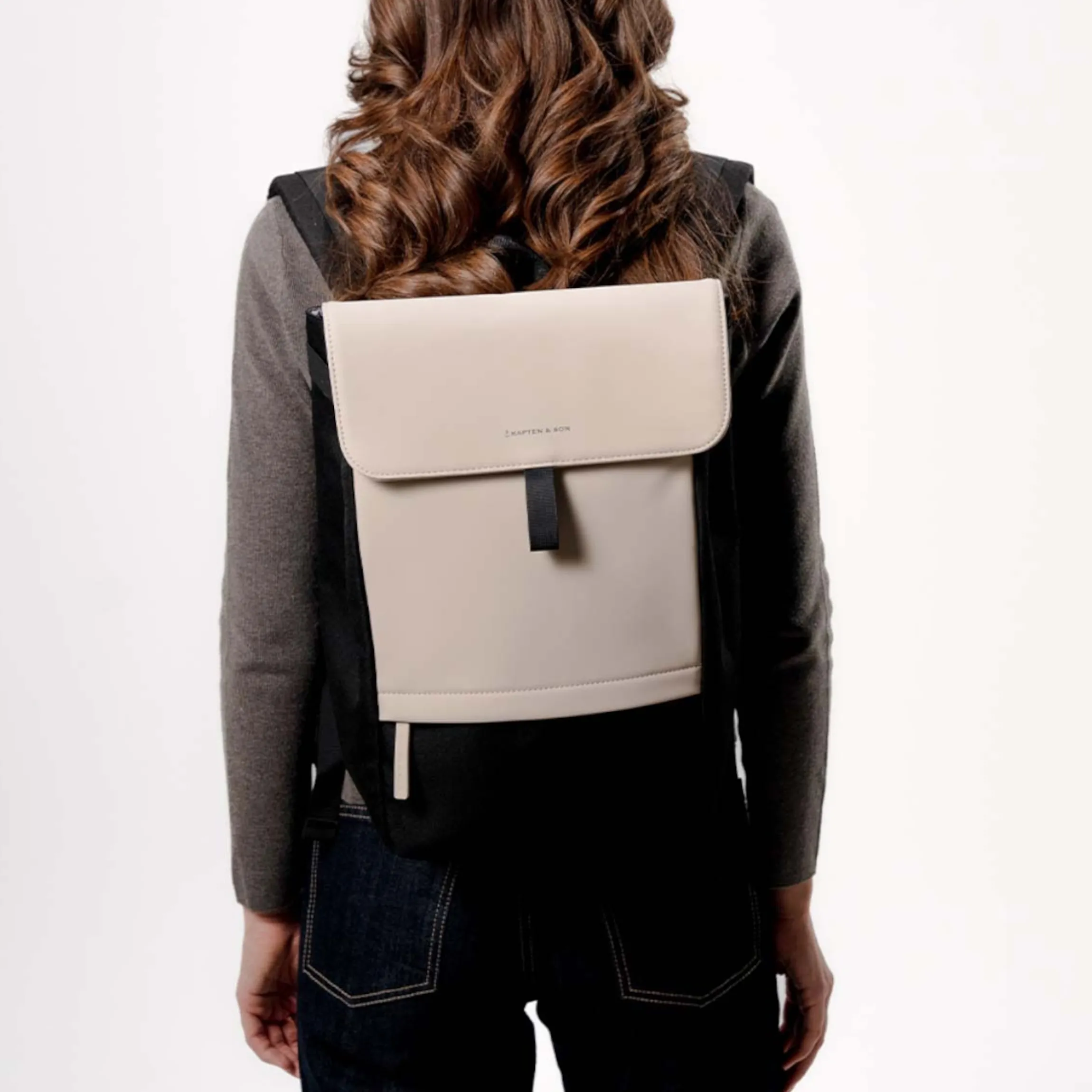Fyn Cream Black