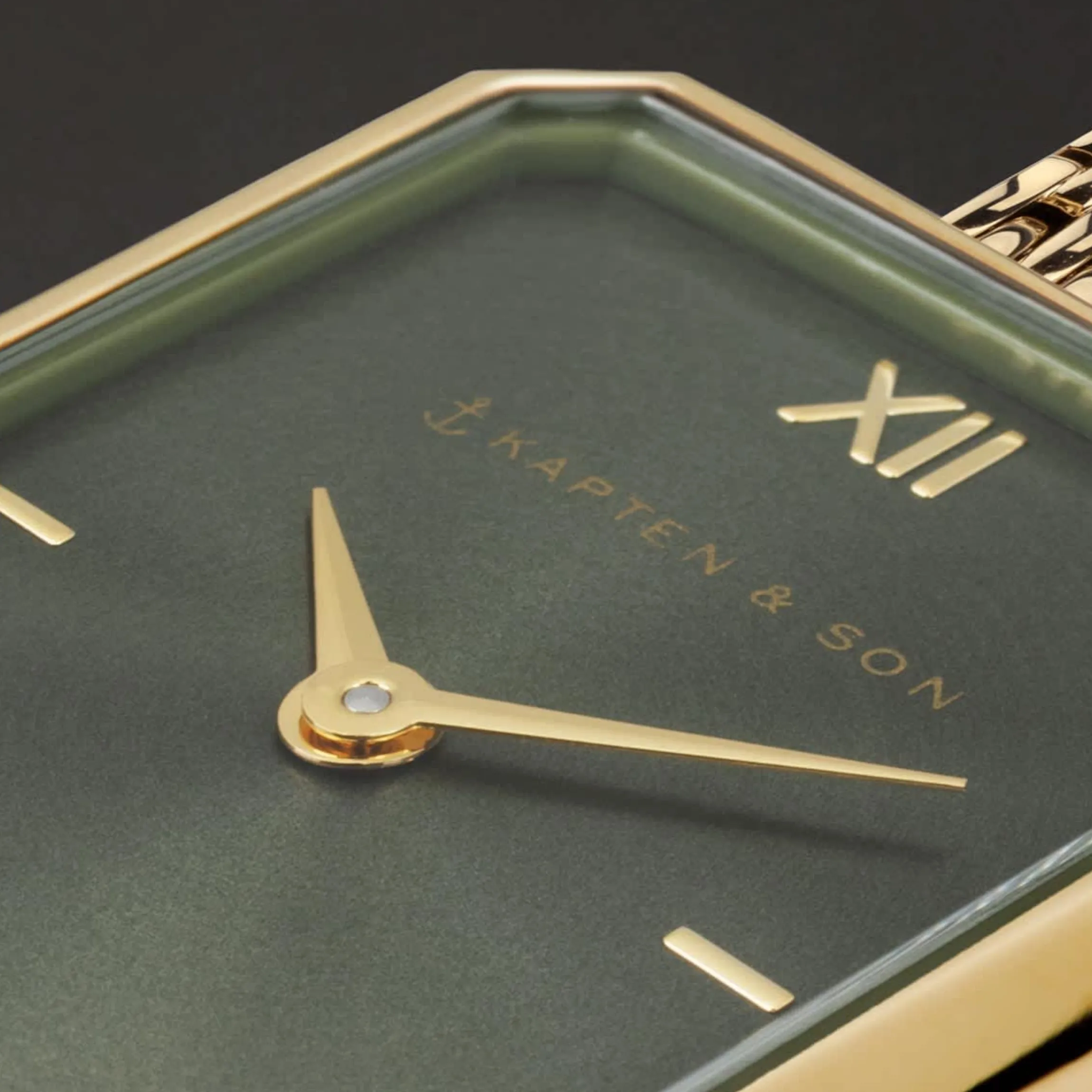 Grace Gold Green Woven Steel