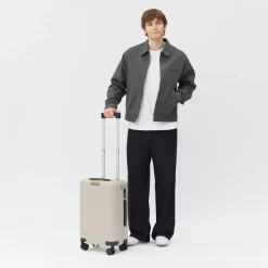 Heathrow Essential Cabin Sandstone