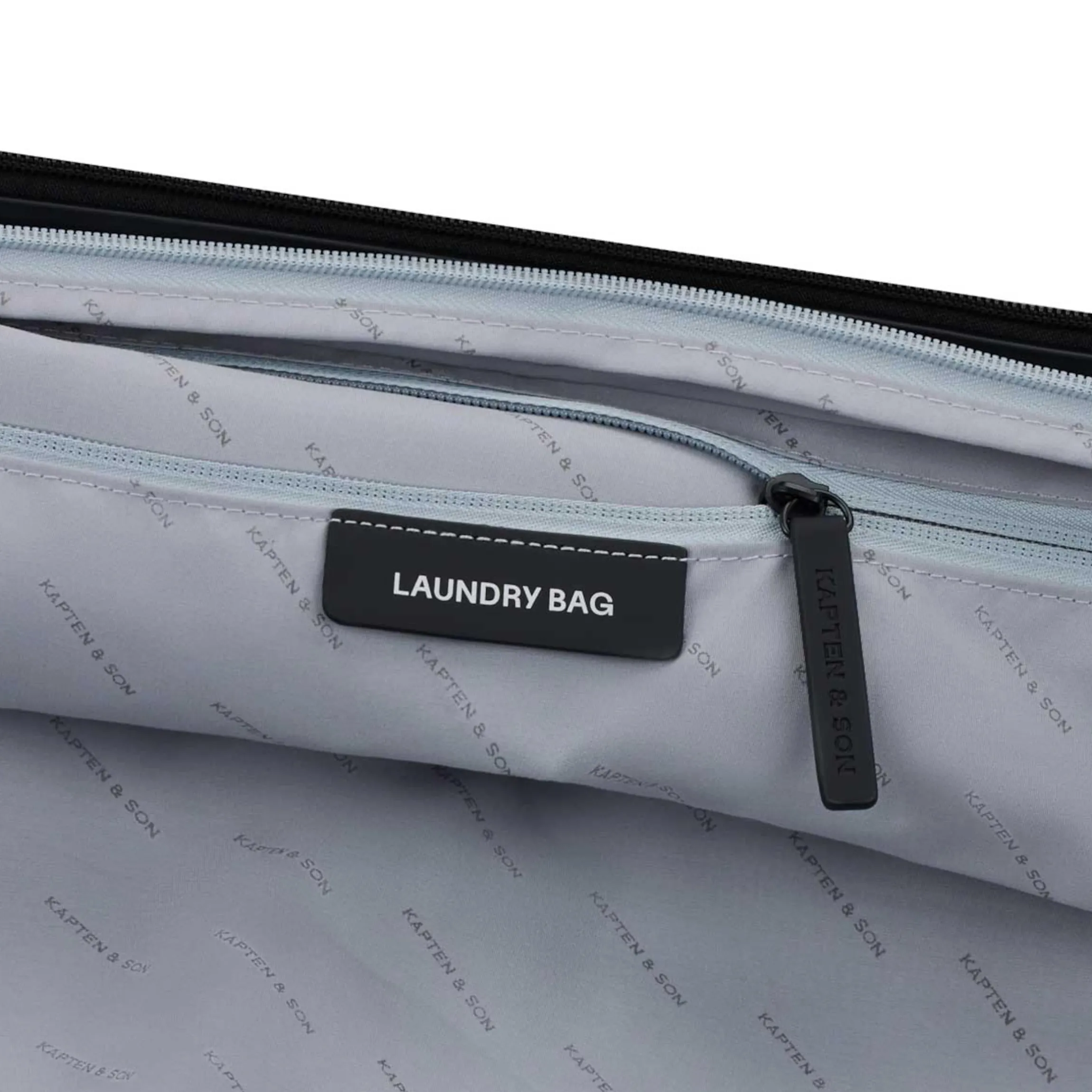 Heathrow Essential Check InAll Black