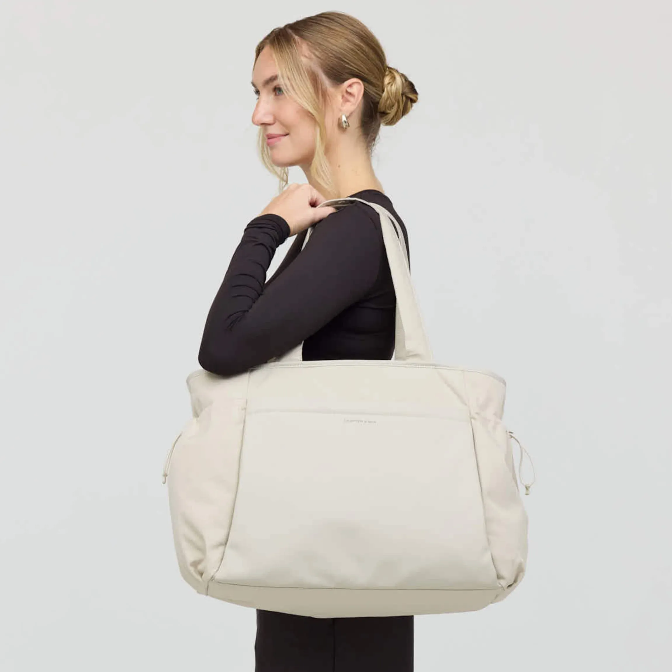 Hellvi Pro Large Diaper Bag Set Sandstone