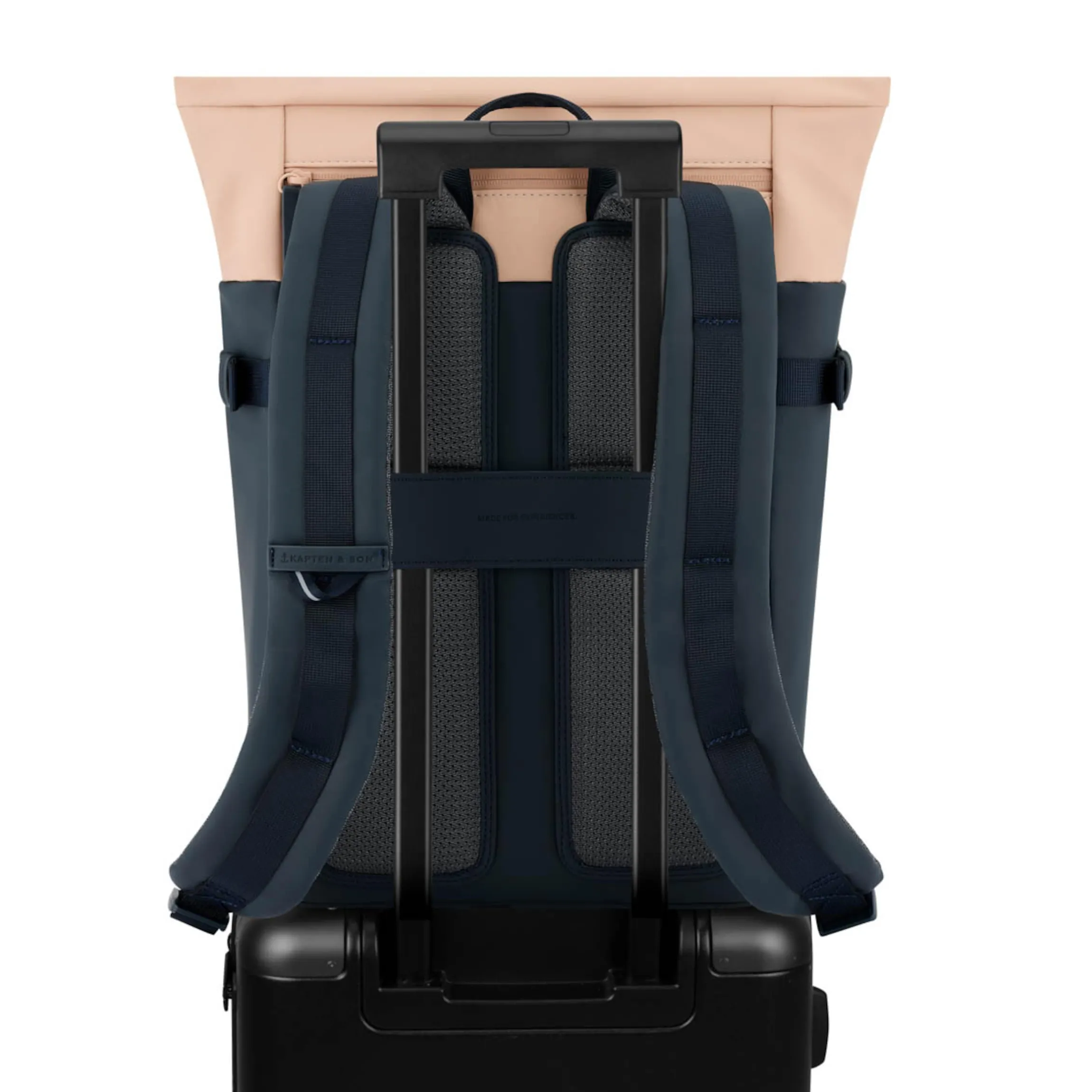 Helsinki Navy Blush