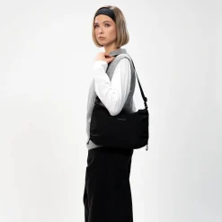 Skara Small All Black